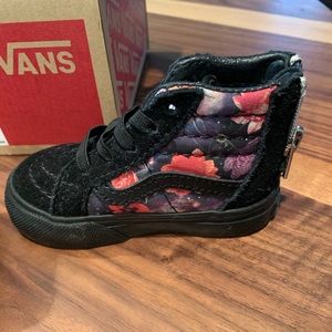 Floral toddler vans